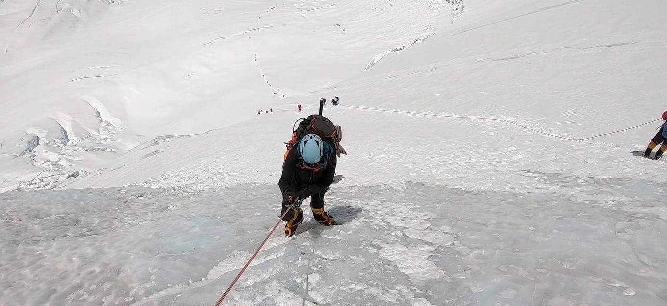 Climbing Mount Everest 