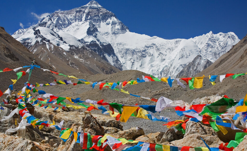 Climbing mt. Everest from the Tibet Side