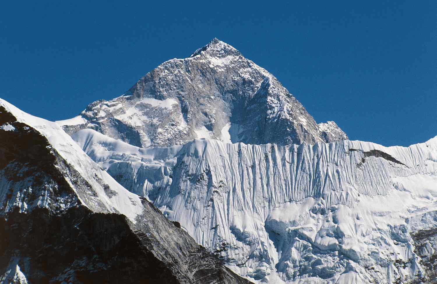 Makalu