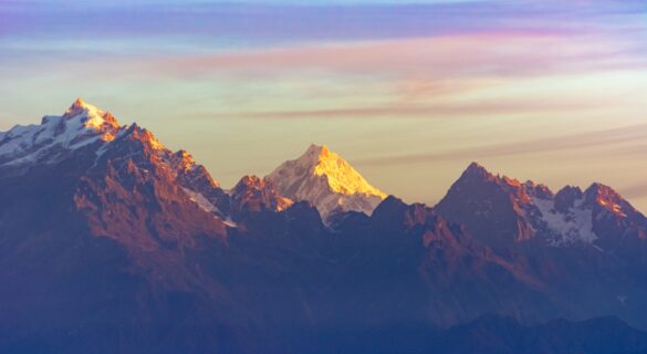 Best time for Kanchenjunga climbing
